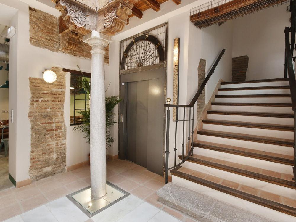 Lemon Rock Hostel Granada Bagian luar foto