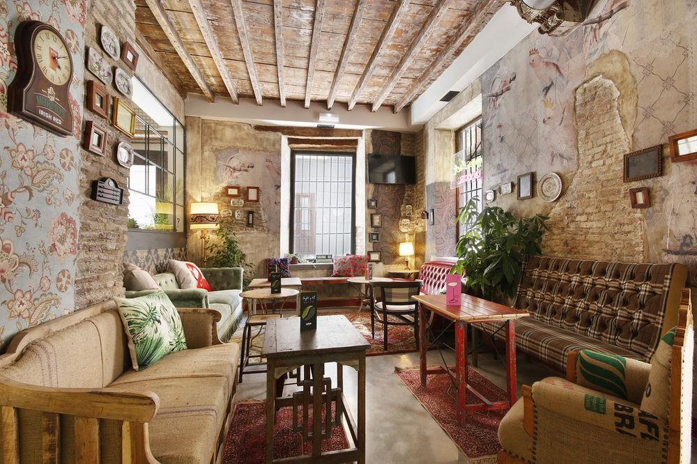 Lemon Rock Hostel Granada Bagian luar foto