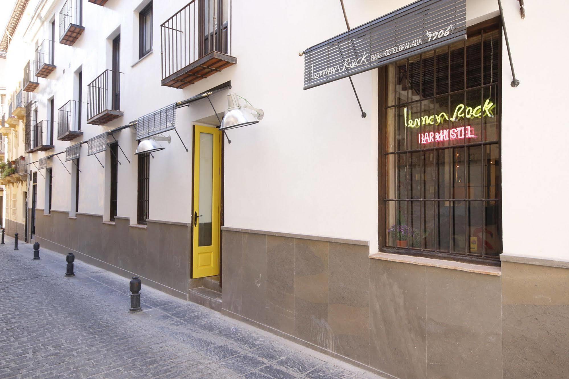 Lemon Rock Hostel Granada Bagian luar foto